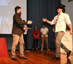 Foto de la galería: Segunda parte del encuentro y alegría que puso broche a la colación de los de 5to de la Madre de la Misericordia