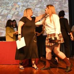 Foto de la galería: Segunda parte del encuentro y alegría que puso broche a la colación de los de 5to de la Madre de la Misericordia