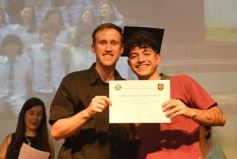 Foto de la galería: Segunda parte del encuentro y alegría que puso broche a la colación de los de 5to de la Madre de la Misericordia