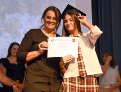 Foto de la galería: Segunda parte del encuentro y alegría que puso broche a la colación de los de 5to de la Madre de la Misericordia