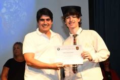 Foto de la galería: Segunda parte del encuentro y alegría que puso broche a la colación de los de 5to de la Madre de la Misericordia