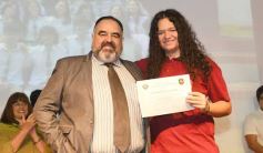 Foto de la galería: Segunda parte del encuentro y alegría que puso broche a la colación de los de 5to de la Madre de la Misericordia