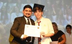 Foto de la galería: Segunda parte del encuentro y alegría que puso broche a la colación de los de 5to de la Madre de la Misericordia