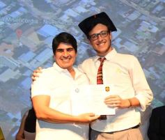 Foto de la galería: Segunda parte del encuentro y alegría que puso broche a la colación de los de 5to de la Madre de la Misericordia