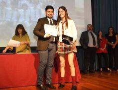 Foto de la galería: Segunda parte del encuentro y alegría que puso broche a la colación de los de 5to de la Madre de la Misericordia