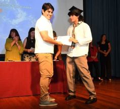 Foto de la galería: Segunda parte del encuentro y alegría que puso broche a la colación de los de 5to de la Madre de la Misericordia