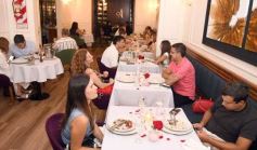 Foto de la galería: Con San Valentín, familias y gente amiga, mucho del día y noche en la ciudad en este febrero de disfrute