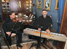 Foto de la galería: Con San Valentín, familias y gente amiga, mucho del día y noche en la ciudad en este febrero de disfrute