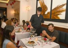 Foto de la galería: Con San Valentín, familias y gente amiga, mucho del día y noche en la ciudad en este febrero de disfrute