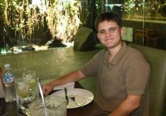 Foto de la galería: Con San Valentín, familias y gente amiga, mucho del día y noche en la ciudad en este febrero de disfrute