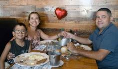 Foto de la galería: Con San Valentín, familias y gente amiga, mucho del día y noche en la ciudad en este febrero de disfrute