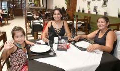 Foto de la galería: Con San Valentín, familias y gente amiga, mucho del día y noche en la ciudad en este febrero de disfrute