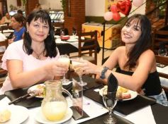 Foto de la galería: Con San Valentín, familias y gente amiga, mucho del día y noche en la ciudad en este febrero de disfrute