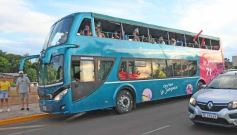 Foto de la galería: A puro color, ritmo y fiesta, los Carnavales Misioneros 2025 vivieron su lanzamiento oficial en Posadas