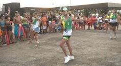 Foto de la galería: A puro color, ritmo y fiesta, los Carnavales Misioneros 2025 vivieron su lanzamiento oficial en Posadas