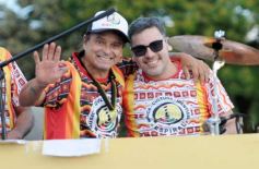 Foto de la galería: A puro color, ritmo y fiesta, los Carnavales Misioneros 2025 vivieron su lanzamiento oficial en Posadas