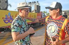 Foto de la galería: A puro color, ritmo y fiesta, los Carnavales Misioneros 2025 vivieron su lanzamiento oficial en Posadas