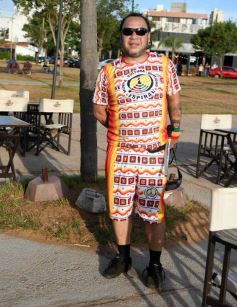 Foto de la galería: A puro color, ritmo y fiesta, los Carnavales Misioneros 2025 vivieron su lanzamiento oficial en Posadas