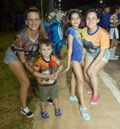 Foto de la galería: San Javier celebró el inicio de los Carnavales Misioneros con una noche de música y tradición