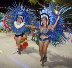 Foto de la galería: San Javier celebró el inicio de los Carnavales Misioneros con una noche de música y tradición