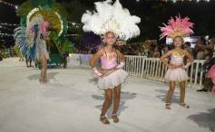 Foto de la galería: San Javier celebró el inicio de los Carnavales Misioneros con una noche de música y tradición