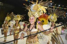 Foto de la galería: San Javier celebró el inicio de los Carnavales Misioneros con una noche de música y tradición
