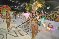 Foto de la galería: San Javier celebró el inicio de los Carnavales Misioneros con una noche de música y tradición