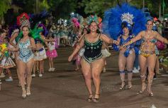 Foto de la galería: Posadas celebró el inicio de los Carnavales Misioneros en Miguel Lanús