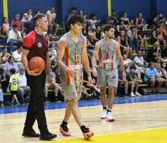 Foto de la galería: Mitre y Capri animaron la noche de básquet en la previa del arranque de la Liga Federal