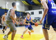 Foto de la galería: Mitre y Capri animaron la noche de básquet en la previa del arranque de la Liga Federal