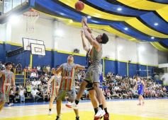 Foto de la galería: Mitre y Capri animaron la noche de básquet en la previa del arranque de la Liga Federal