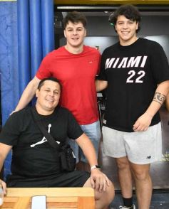 Foto de la galería: Mitre y Capri animaron la noche de básquet en la previa del arranque de la Liga Federal