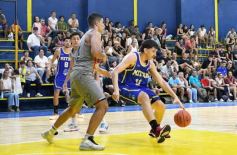 Foto de la galería: Mitre y Capri animaron la noche de básquet en la previa del arranque de la Liga Federal