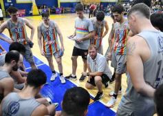 Foto de la galería: Mitre y Capri animaron la noche de básquet en la previa del arranque de la Liga Federal