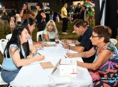 Foto de la galería: Villa Blosset se vistió de encuentro familiar, música y samba en otra fiesta que dejó el mes de carnaval  