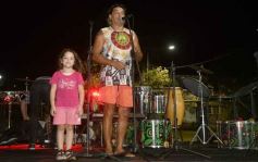 Foto de la galería: Villa Blosset se vistió de encuentro familiar, música y samba en otra fiesta que dejó el mes de carnaval  