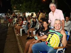 Foto de la galería: Villa Blosset se vistió de encuentro familiar, música y samba en otra fiesta que dejó el mes de carnaval  