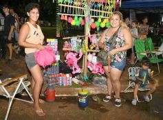 Foto de la galería: Itaembé Miní fue parte de la fiesta popular y expresiones de alegria con la última noche de carnaval en la ciudad