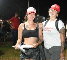 Foto de la galería: Itaembé Miní fue parte de la fiesta popular y expresiones de alegria con la última noche de carnaval en la ciudad