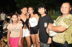 Foto de la galería: Itaembé Miní fue parte de la fiesta popular y expresiones de alegria con la última noche de carnaval en la ciudad