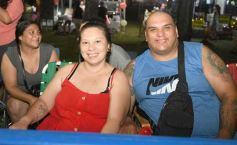 Foto de la galería: Itaembé Miní fue parte de la fiesta popular y expresiones de alegria con la última noche de carnaval en la ciudad