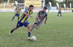 Foto de la galería: Federal A: Bartolomé Mitré arrancó con el pie derecho y sumó de a tres en su debut en Santa Inés