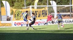 Foto de la galería: Federal A: Bartolomé Mitré arrancó con el pie derecho y sumó de a tres en su debut en Santa Inés