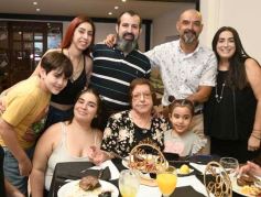 Foto de la galería: Delia Argentina Grondona recibió sus 90 años con un gran encuentro familiar en Don Fulgencio