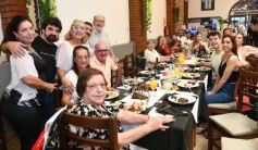 Foto de la galería: Delia Argentina Grondona recibió sus 90 años con un gran encuentro familiar en Don Fulgencio