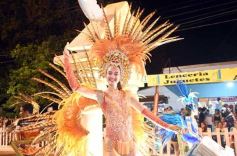 Foto de la galería: San Ignacio vivió la última noche de brillo, show y encuentro en lo que fue el cierre de los Carnavales Misioneros 2025