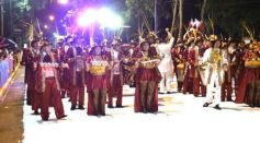 Foto de la galería: San Ignacio vivió la última noche de brillo, show y encuentro en lo que fue el cierre de los Carnavales Misioneros 2025