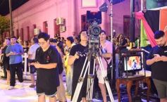 Foto de la galería: San Ignacio vivió la última noche de brillo, show y encuentro en lo que fue el cierre de los Carnavales Misioneros 2025