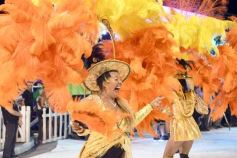 Foto de la galería: San Ignacio vivió la última noche de brillo, show y encuentro en lo que fue el cierre de los Carnavales Misioneros 2025