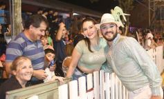 Foto de la galería: San Ignacio vivió la última noche de brillo, show y encuentro en lo que fue el cierre de los Carnavales Misioneros 2025
